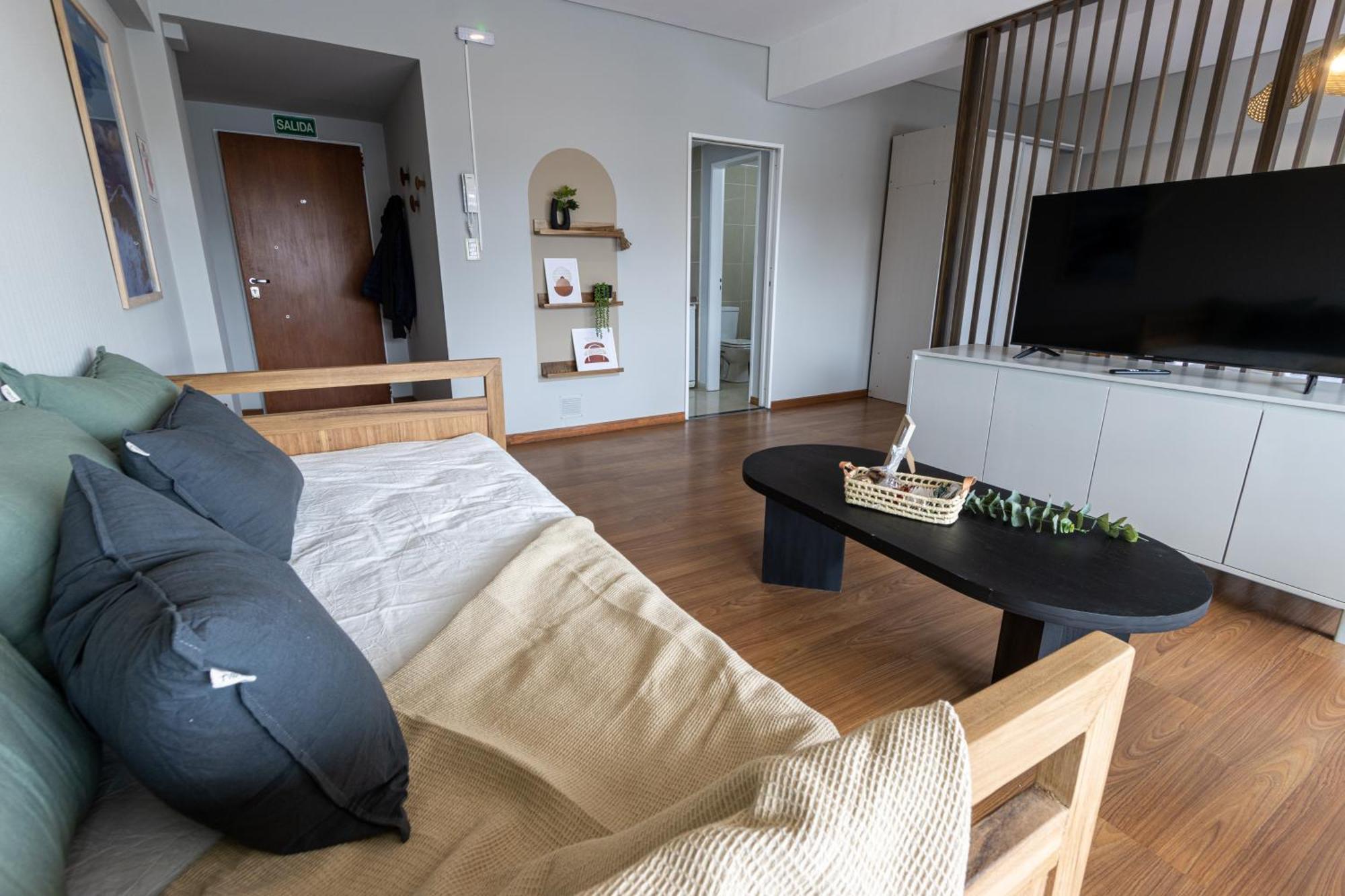 Ushuaia Homes Downtown Apartments Ngoại thất bức ảnh